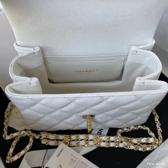 First Bag Ru BAG FLAP CHANEL 0622
